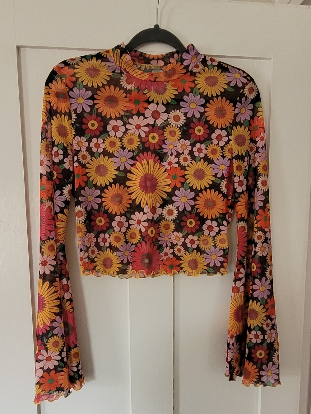 Floral Cropped Mesh Blouse